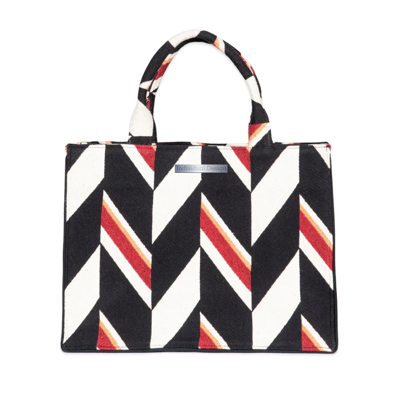 Bailey Box Bag