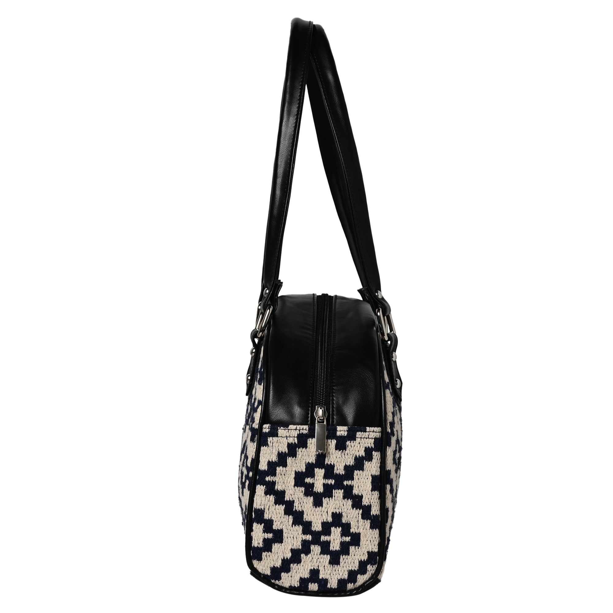 Andie Shoulder Bag